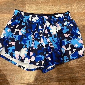 Gap Fit Athletic Short